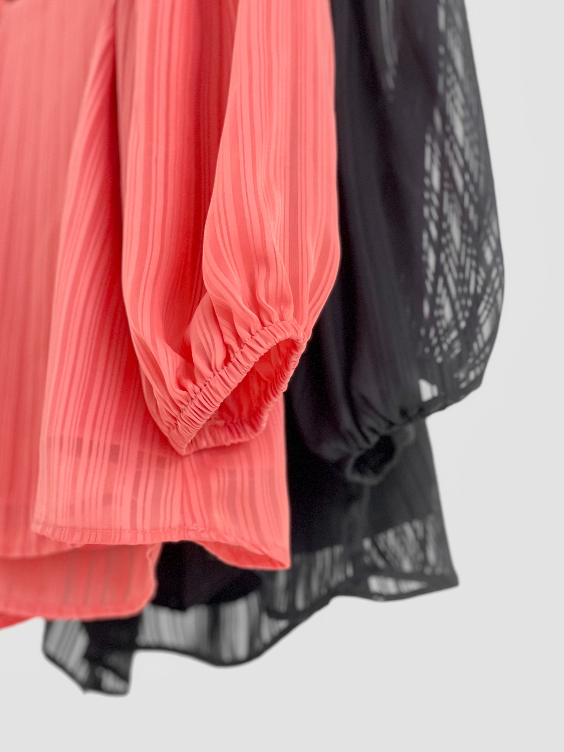 Nelia Trapezoid Top - Black