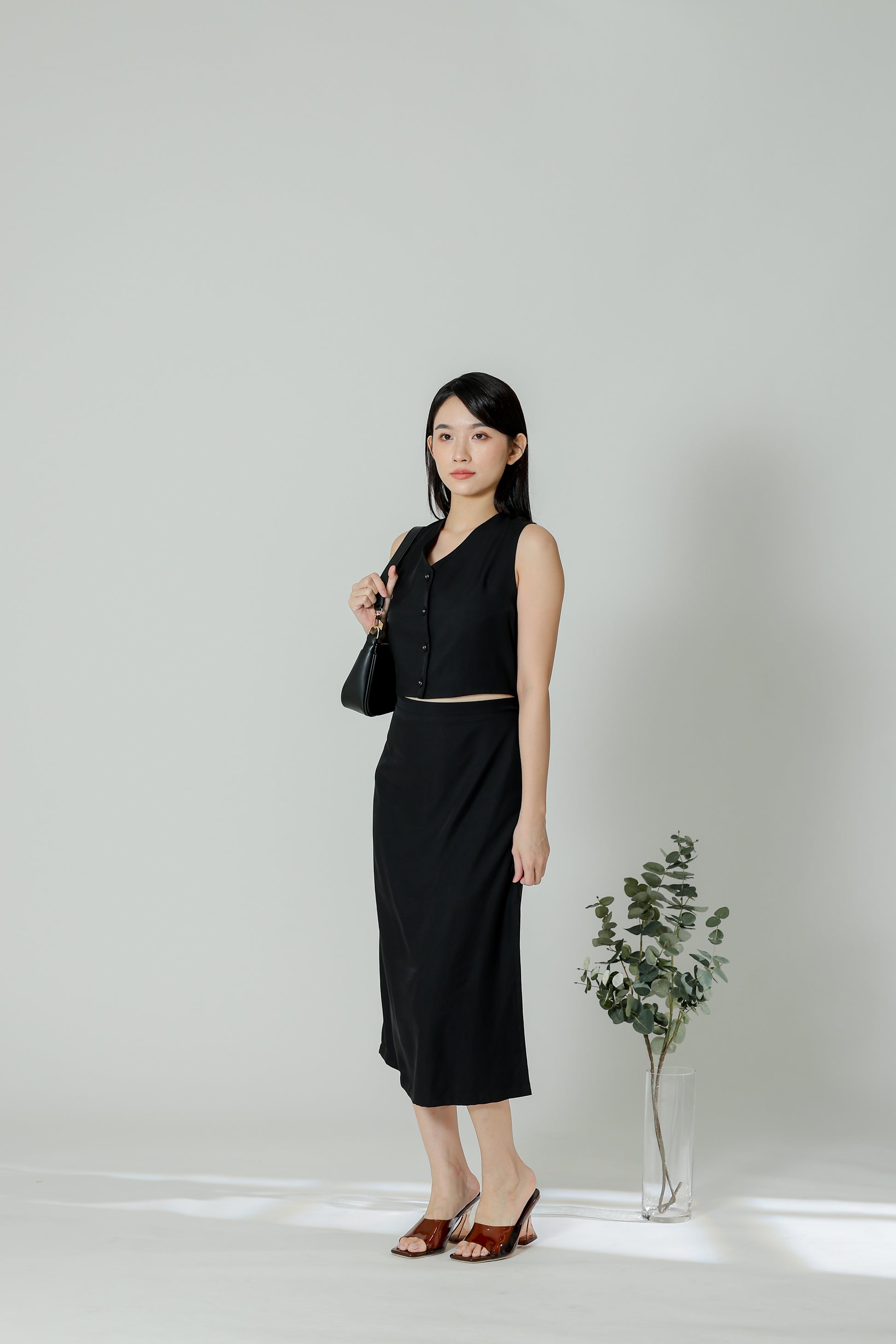 Olivia V-Neck Open Slit Dress - Black
