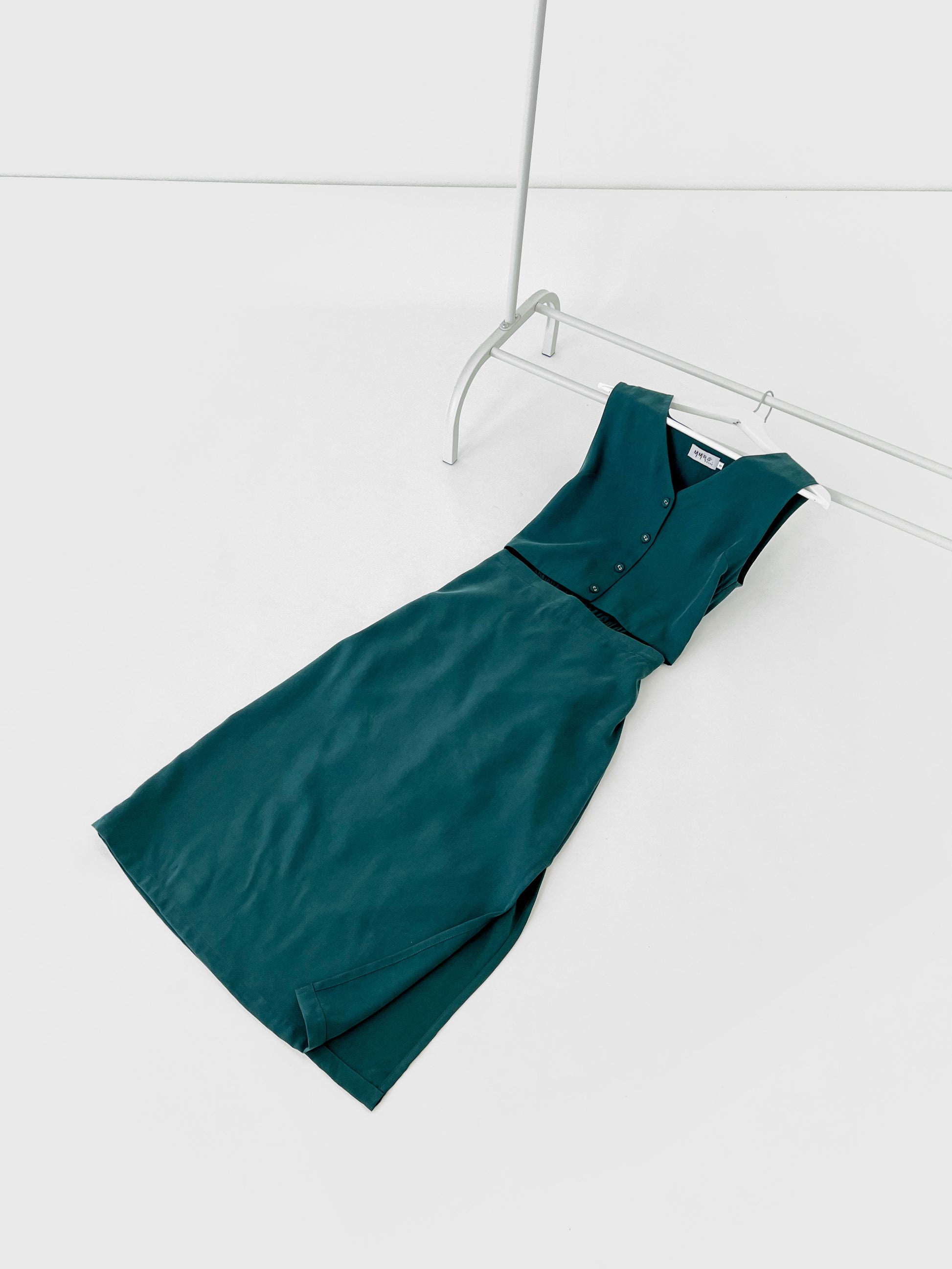 Olivia V-Neck Open Slit Dress - Emerald