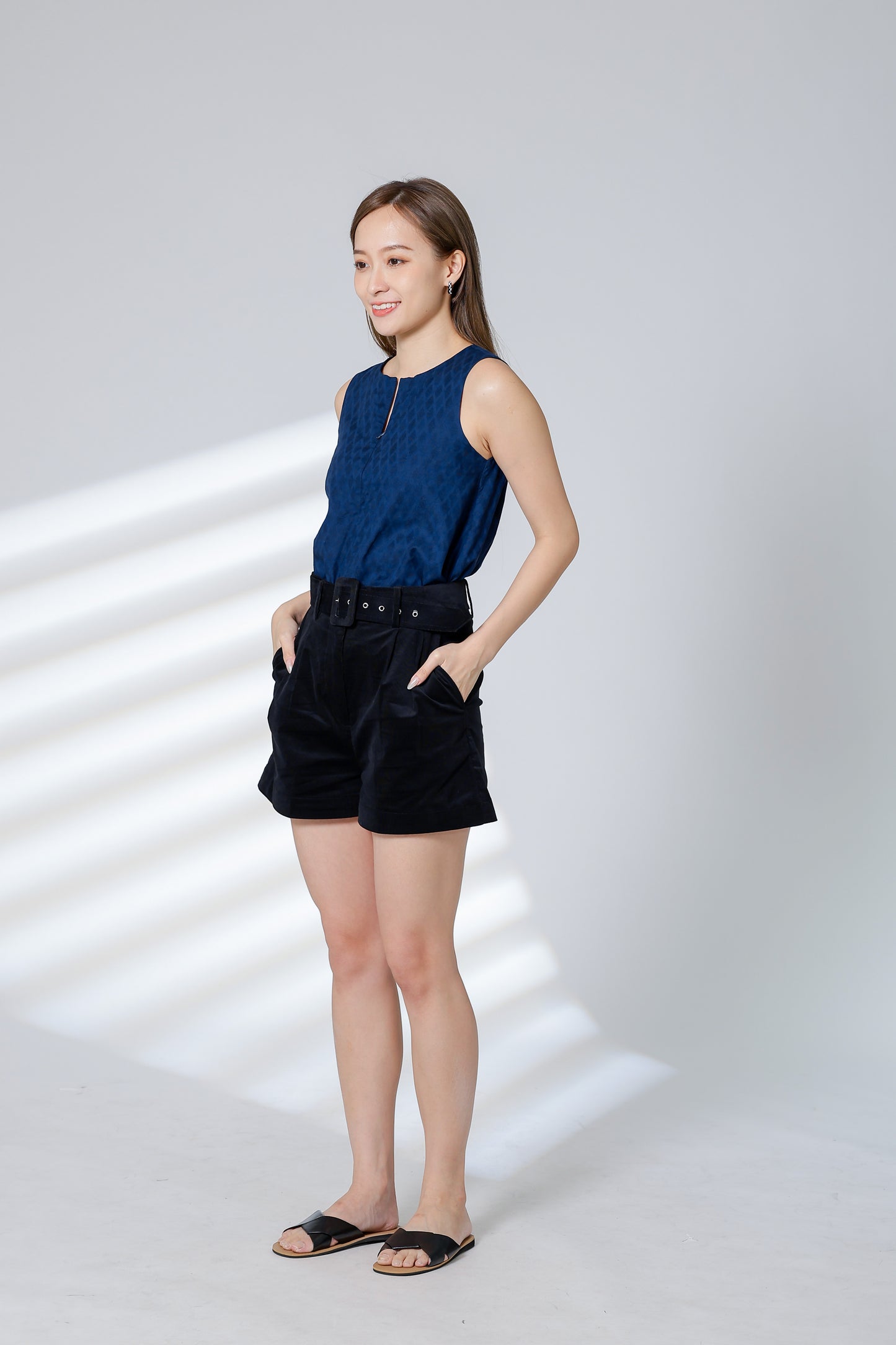 Rima Belted Short - Black