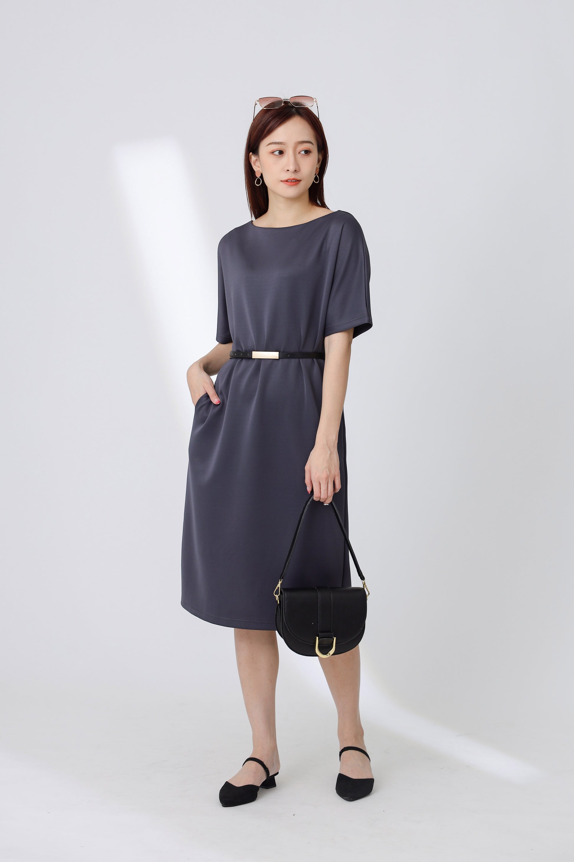 Sarrah Scuba Drape Short Sleeve Dress - Dark Grey