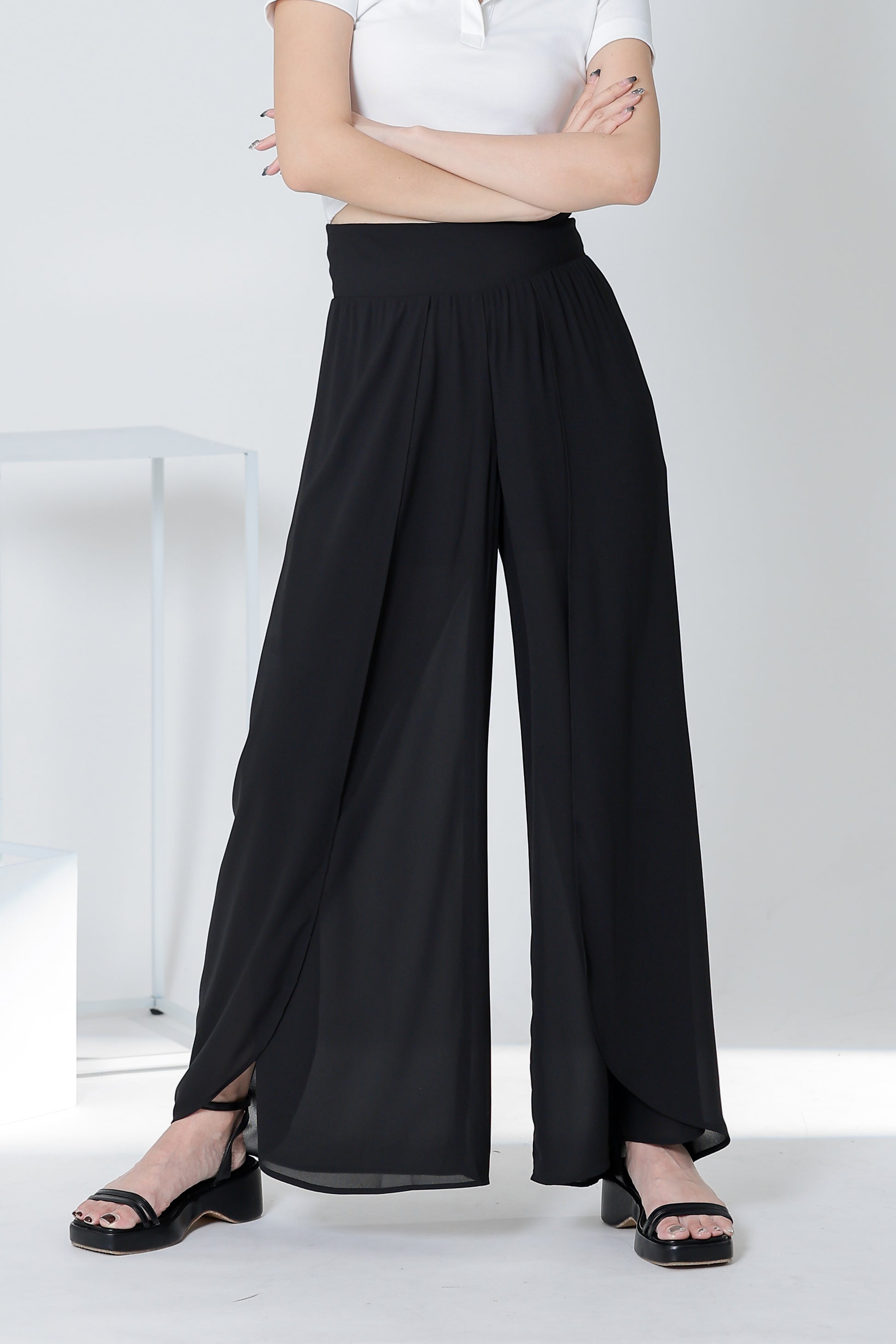 Sofia Overlapped Chiffon Skort - Black
