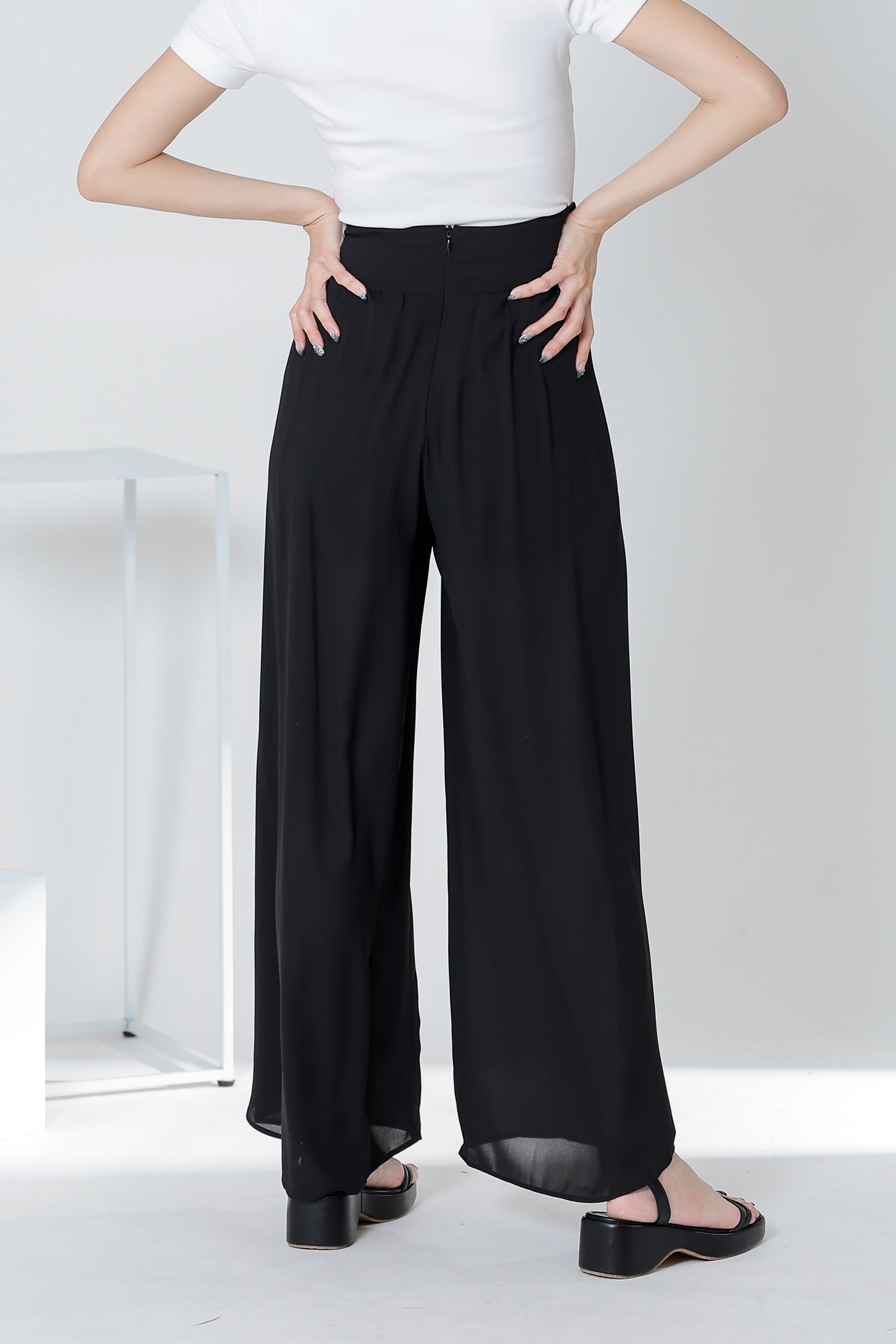 Sofia Overlapped Chiffon Skort - Black