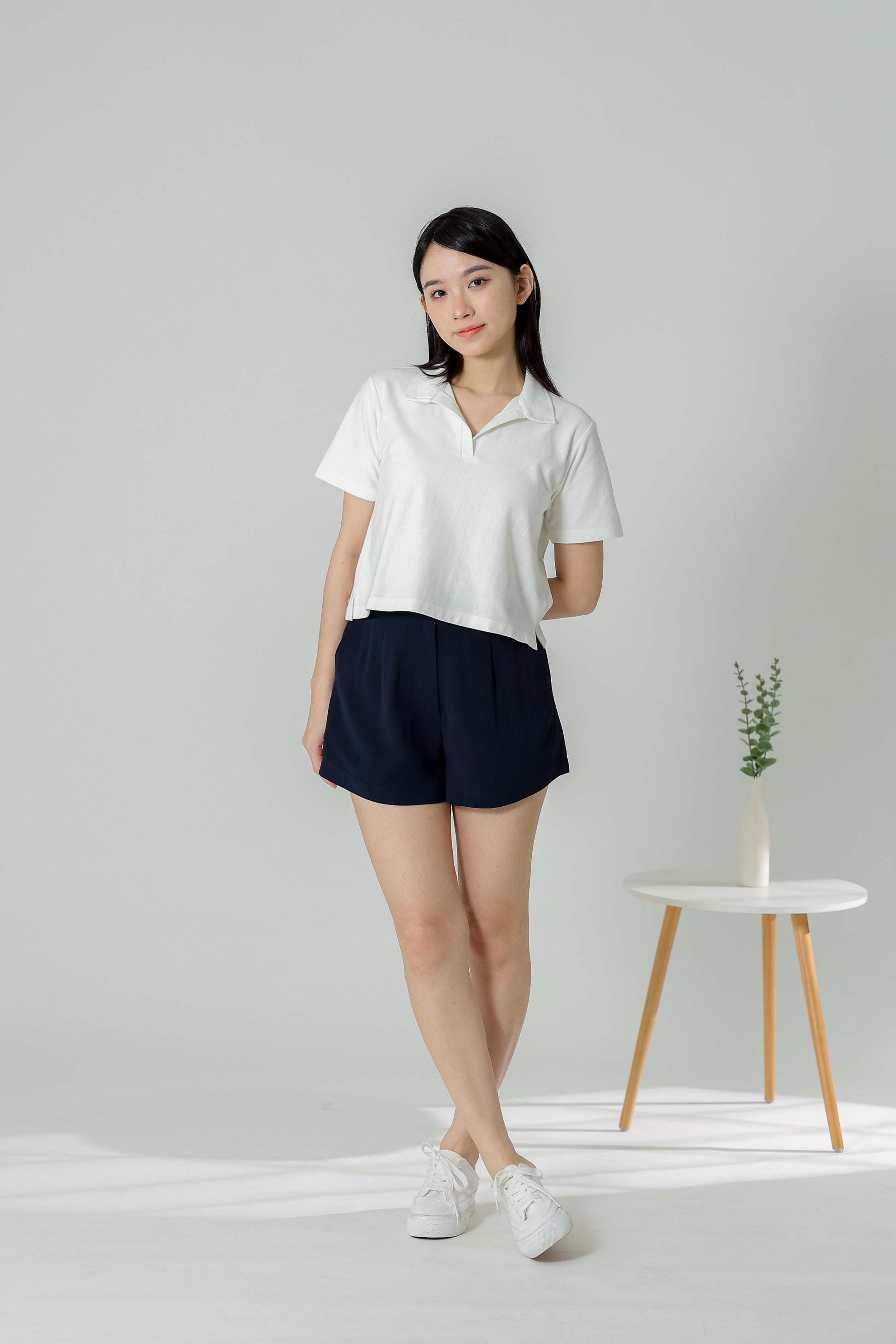 Wynna Classic Shorts - Navy