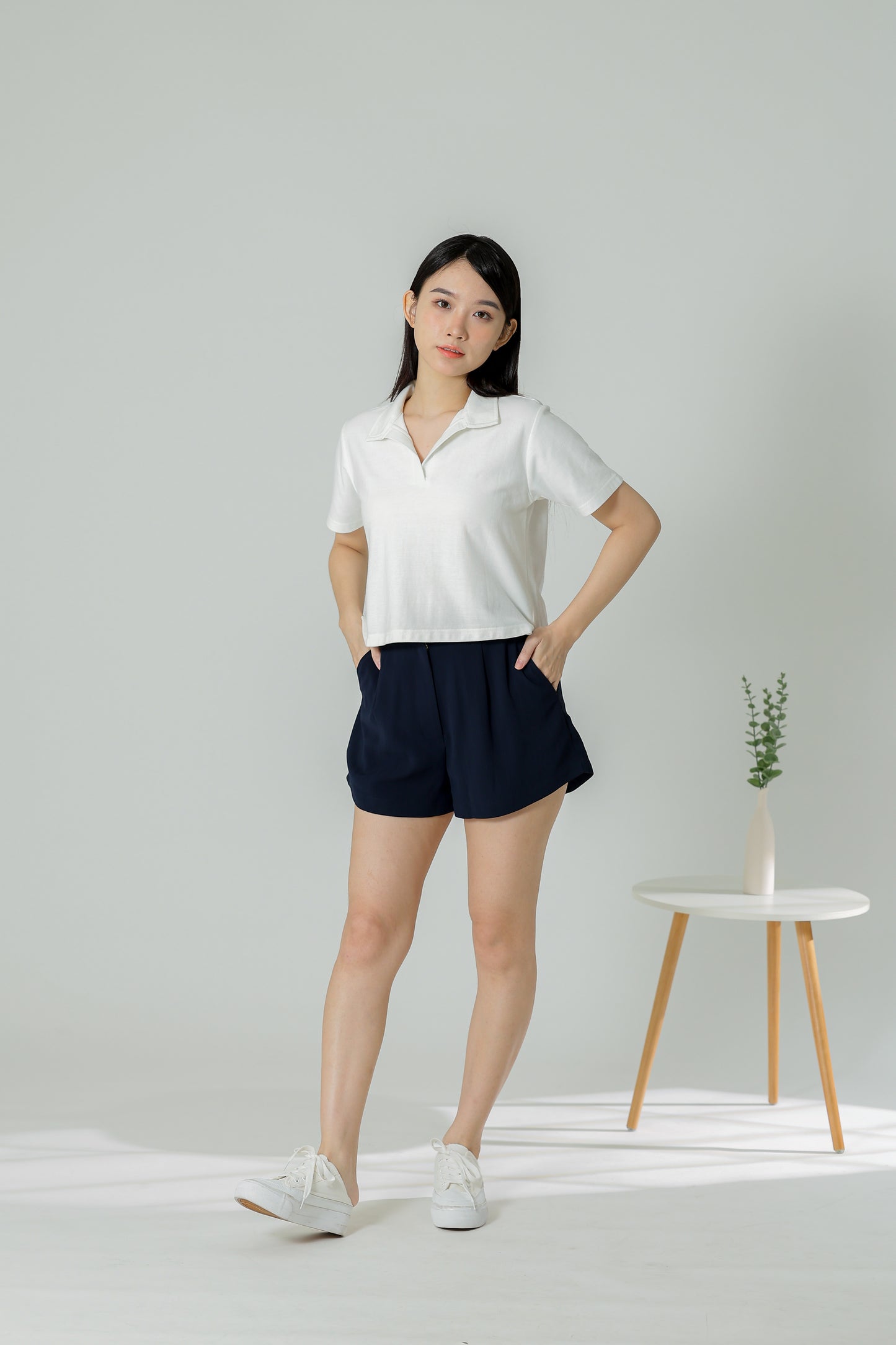 Wynna Classic Shorts - Navy